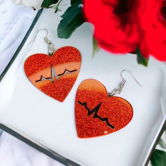 Heartfelt Elegance: Dazzling Heartbeat Earrings for the Passionate Professional! - Picture 2 of 9